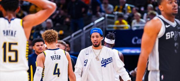 28圈-关于转会期俄克拉荷马雷霆队长鼓劲：NBA常规赛节点到来，更衣室稳定，球队文化再被提及的信息