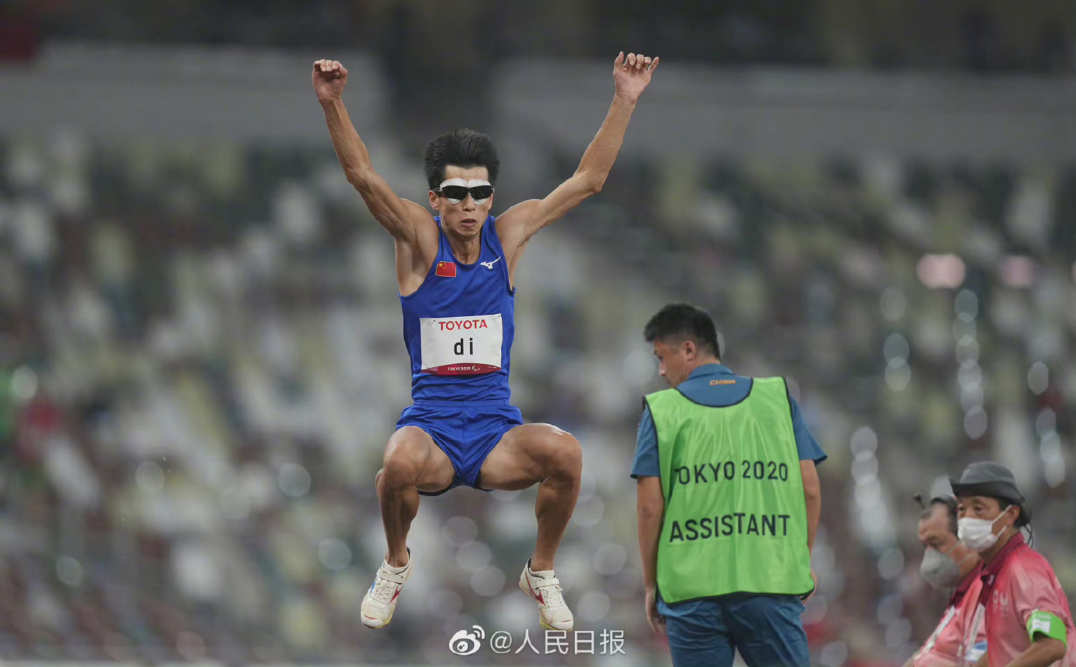 自行车半决赛,江汉闪电队与吴越玄武队鏖战,VAR改判成焦点!全面提速抢占先机的简单介绍 自行车半决赛,江汉闪电队与吴越玄武队鏖战,VAR改判成焦点!全面提速抢占先机的简单介绍