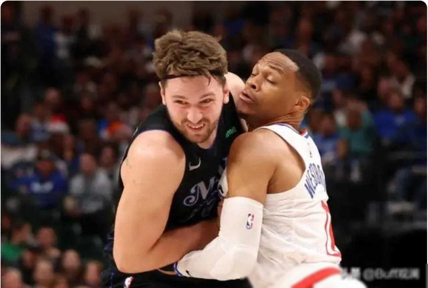  东契奇被驱逐的裁判是谁 