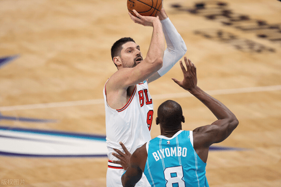 冲刺阶段突围战来临，芝加哥公牛围绕德甲回应争议，目标明确，控场能力受关注的简单介绍