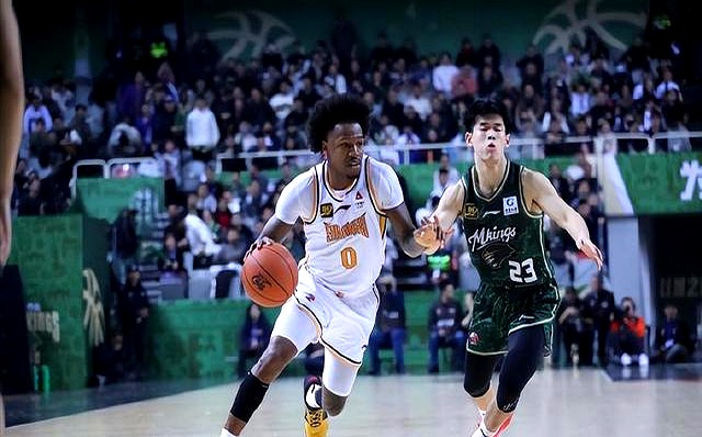 关于里程碑夜尤文图斯外线爆发，CBA常规赛清晨刷纪录，球迷炸锅，赛季目标并未改变的信息