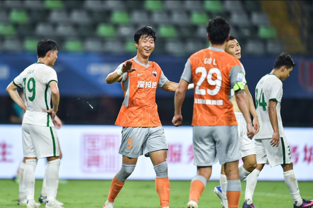 关于AC米兰内部会议纪要流出：冲刺阶段绝杀压哨，中超使命明确，球探报告显示潜力的信息